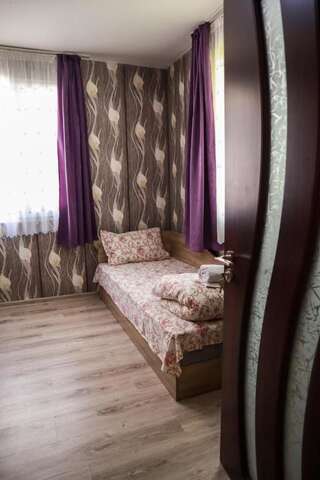 Дома для отпуска 23 persons Bungalow in nice complex for family Kamena Бунгало-39